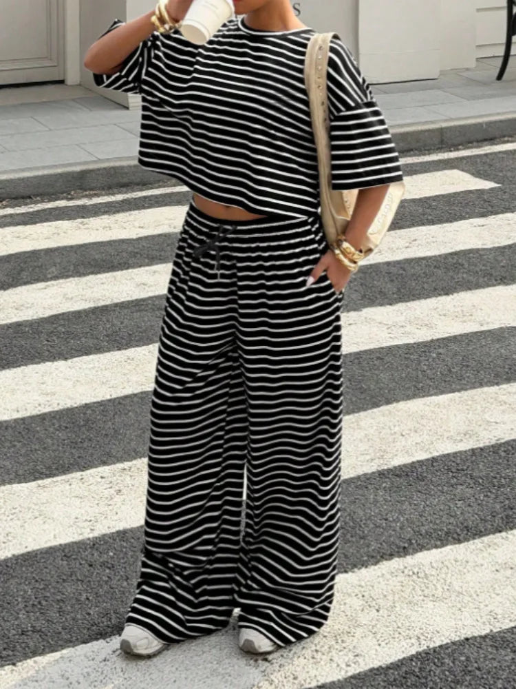 Women's Striped 2-Piece Set: Half Sleeve Crop Top and Wide Leg Pants