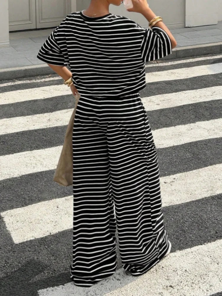 Women's Striped 2-Piece Set: Half Sleeve Crop Top and Wide Leg Pants